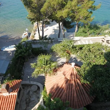Twin Starigrad 3333c